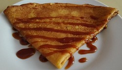 Crêpe caramel au beurre salé (maison)